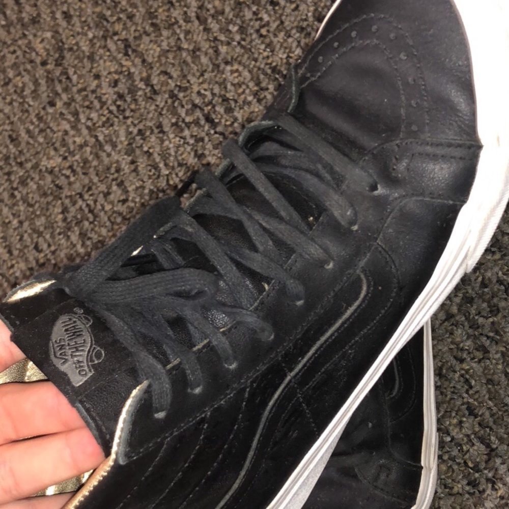 Shoes - Picture 3 of 3